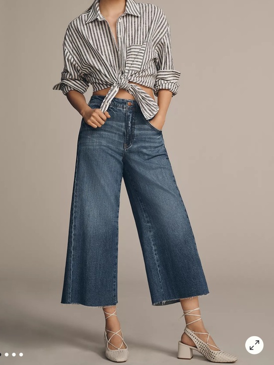 Pilcro Denim - NWOT! Adi Crop Mid-Rise Flare Jeans by Pilcro - 18W